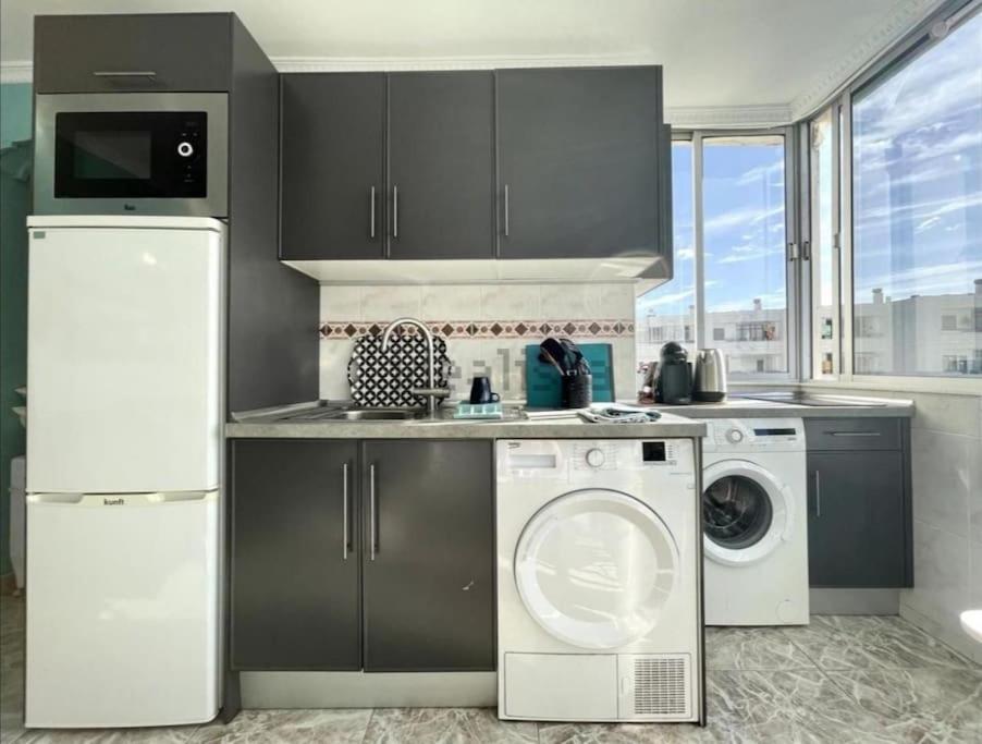 פלאייה דל אינגלז Traumhafte Wohnung Mit Panoramablick Und Pool מראה חיצוני תמונה